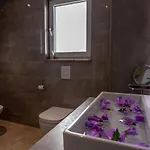 Antea - Privat Heated Pool, Brand New Villa, Relaxing, Rural Near Sea Villa