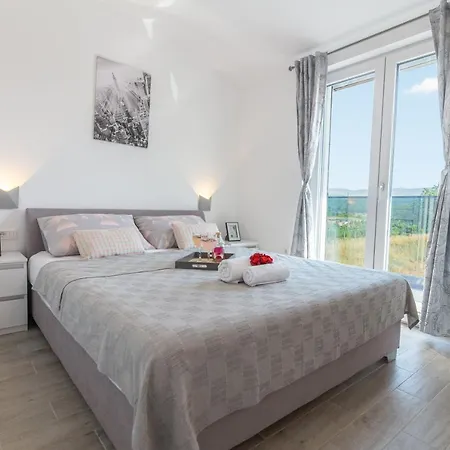 Antea - Privat Heated Pool, Brand New Villa, Relaxing, Rural Near Sea Willa *